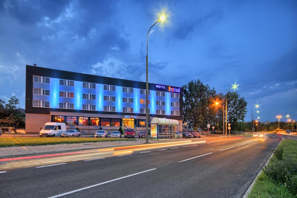 אופולה Hotel Festival מראה חיצוני תמונה